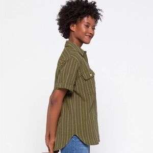 Madewell Short-Sleeve Flap-Pocket Shirt in Stripe size L cotton